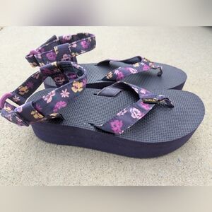 Teva Platform Floral 1010155 Womens Purple Adjustable Strap Sandals Shoes Size 8